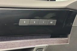 Harmaa Volkswagen TOUAREG 2021 kuva 13.
