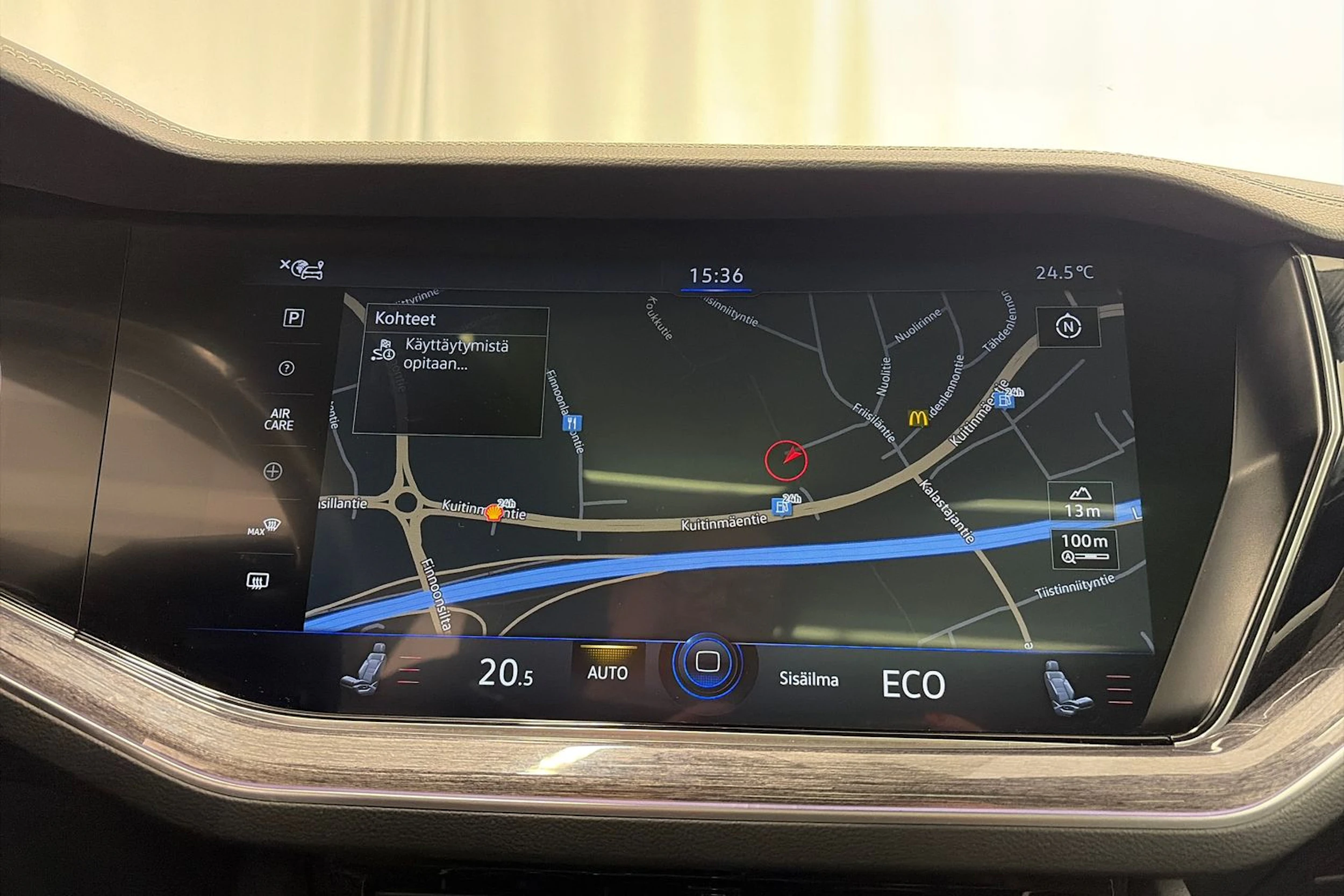 Harmaa Volkswagen TOUAREG 2021 kuva 16.