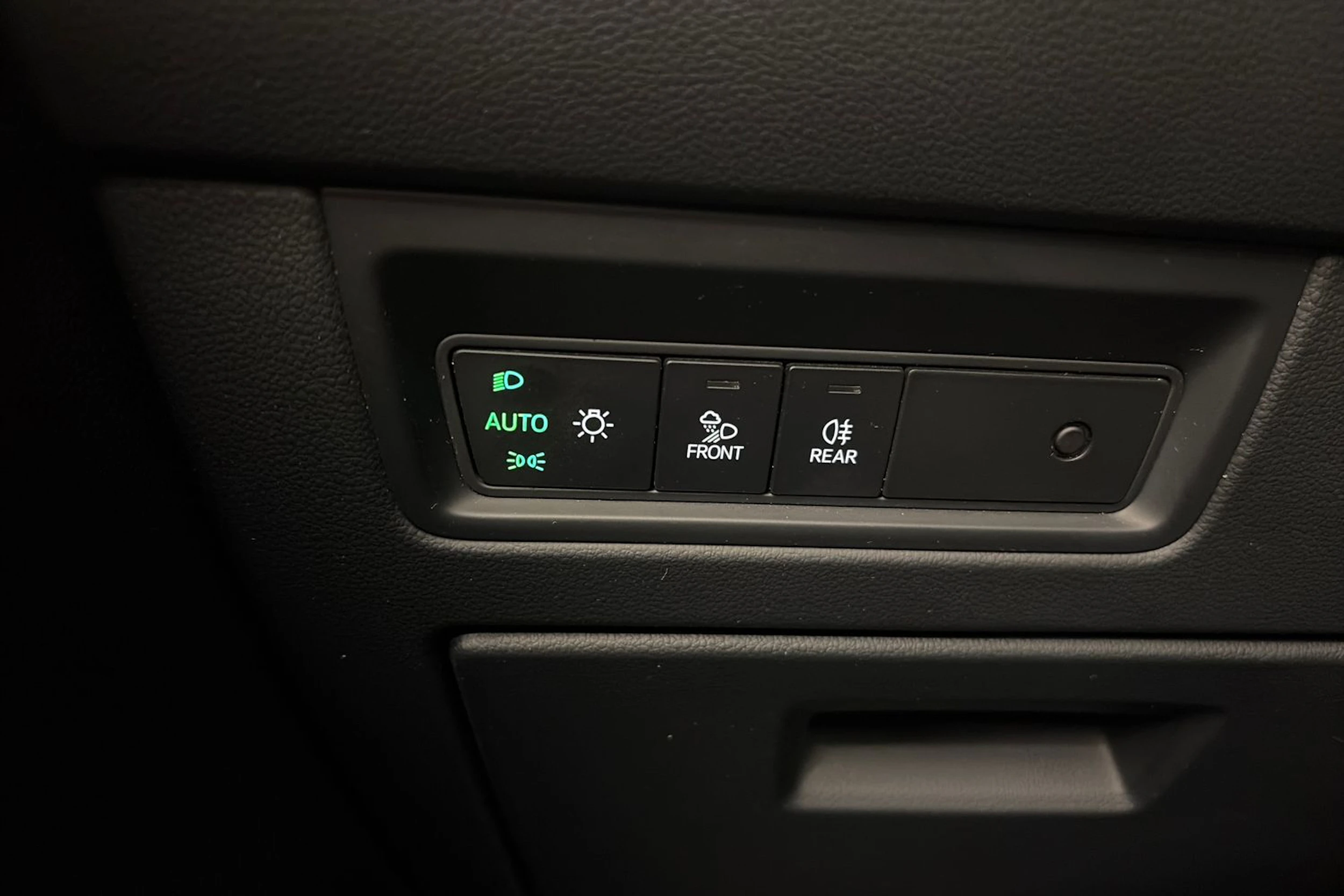 Harmaa Volkswagen TOUAREG 2021 kuva 23.