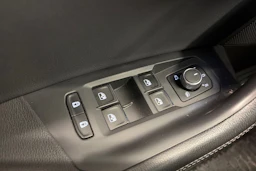 Harmaa Volkswagen TOUAREG 2021 kuva 24.