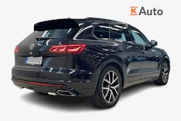 Musta Volkswagen TOUAREG 2021 kuva 2.