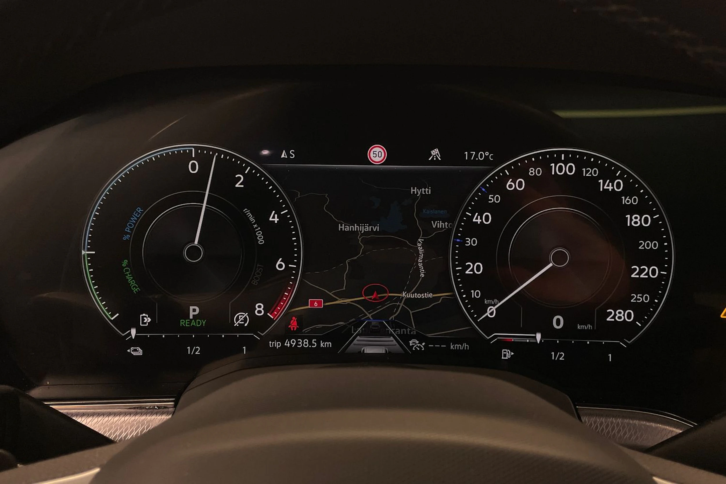 Musta Volkswagen TOUAREG 2021 kuva 17.