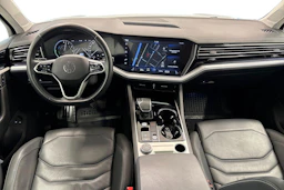 met. harmaa Volkswagen Touareg 2021 kuva 7.