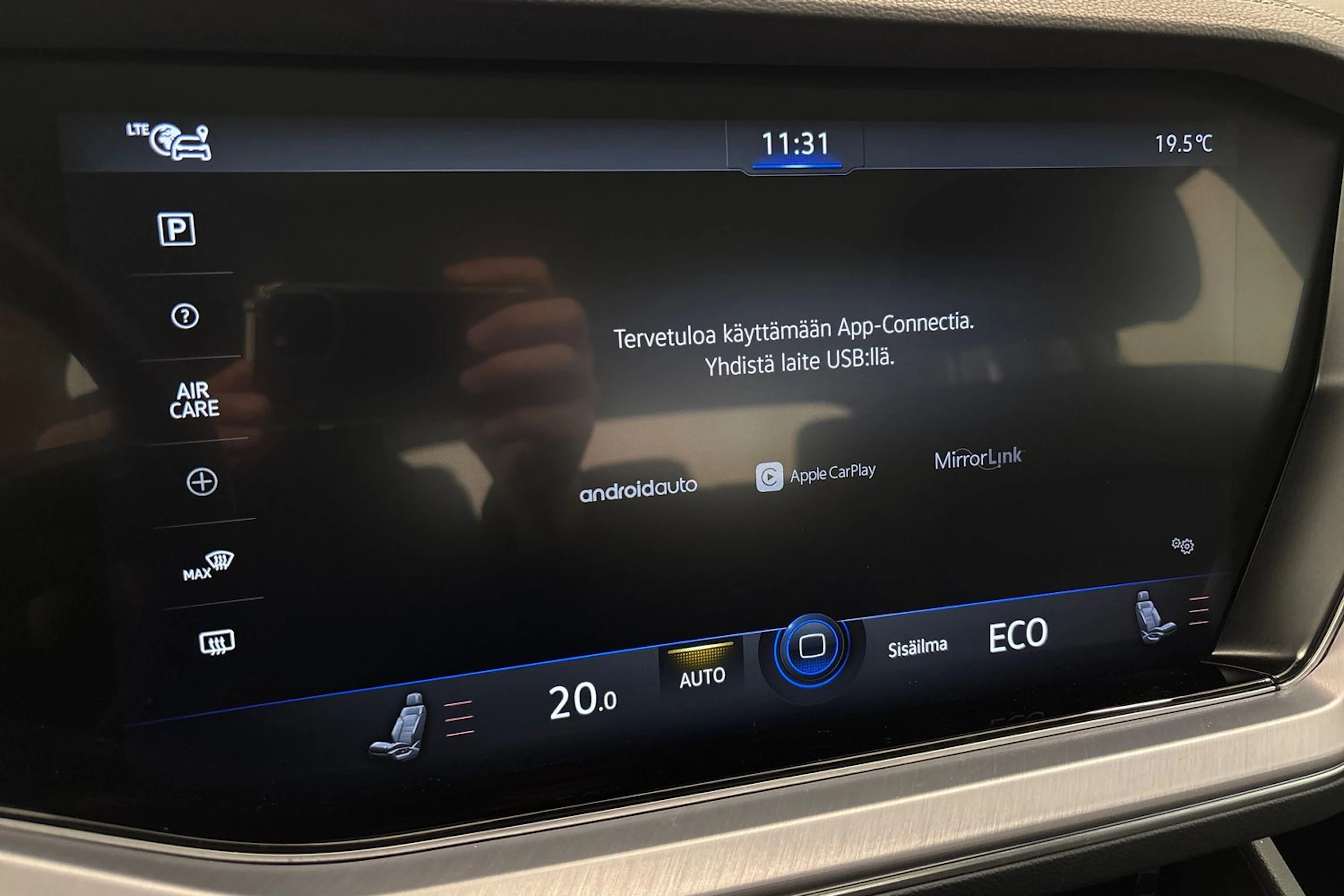 met. harmaa Volkswagen Touareg 2021 kuva 26.