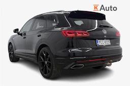 Musta Volkswagen TOUAREG 2021 kuva 2.