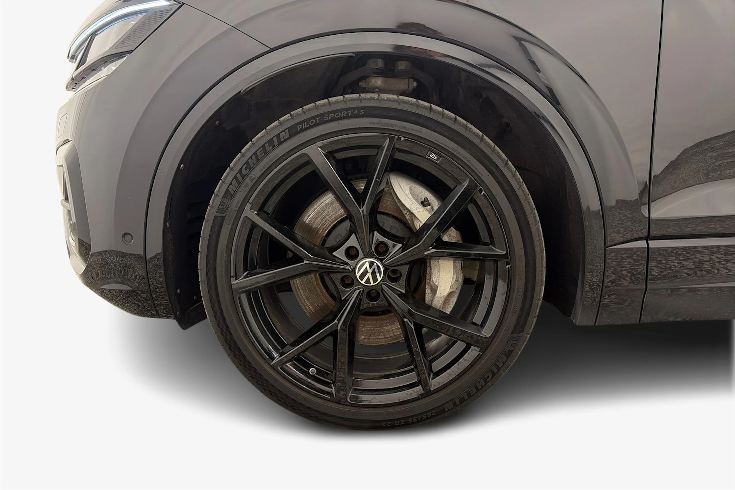 Musta Volkswagen TOUAREG 2021 kuva 9.