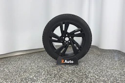 Musta Volkswagen TOUAREG 2021 kuva 10.