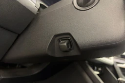 Musta Volkswagen TOUAREG 2021 kuva 23.