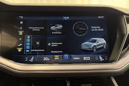 Musta Volkswagen TOUAREG 2021 kuva 29.