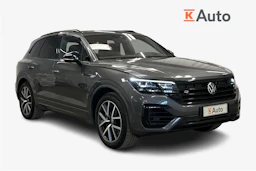 harmaa Volkswagen Touareg 2023 kuva 1.