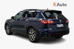 sininen Volkswagen Touareg 2023 kuva 2.