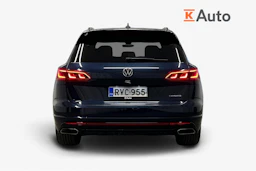 sininen Volkswagen Touareg 2023 kuva 3.