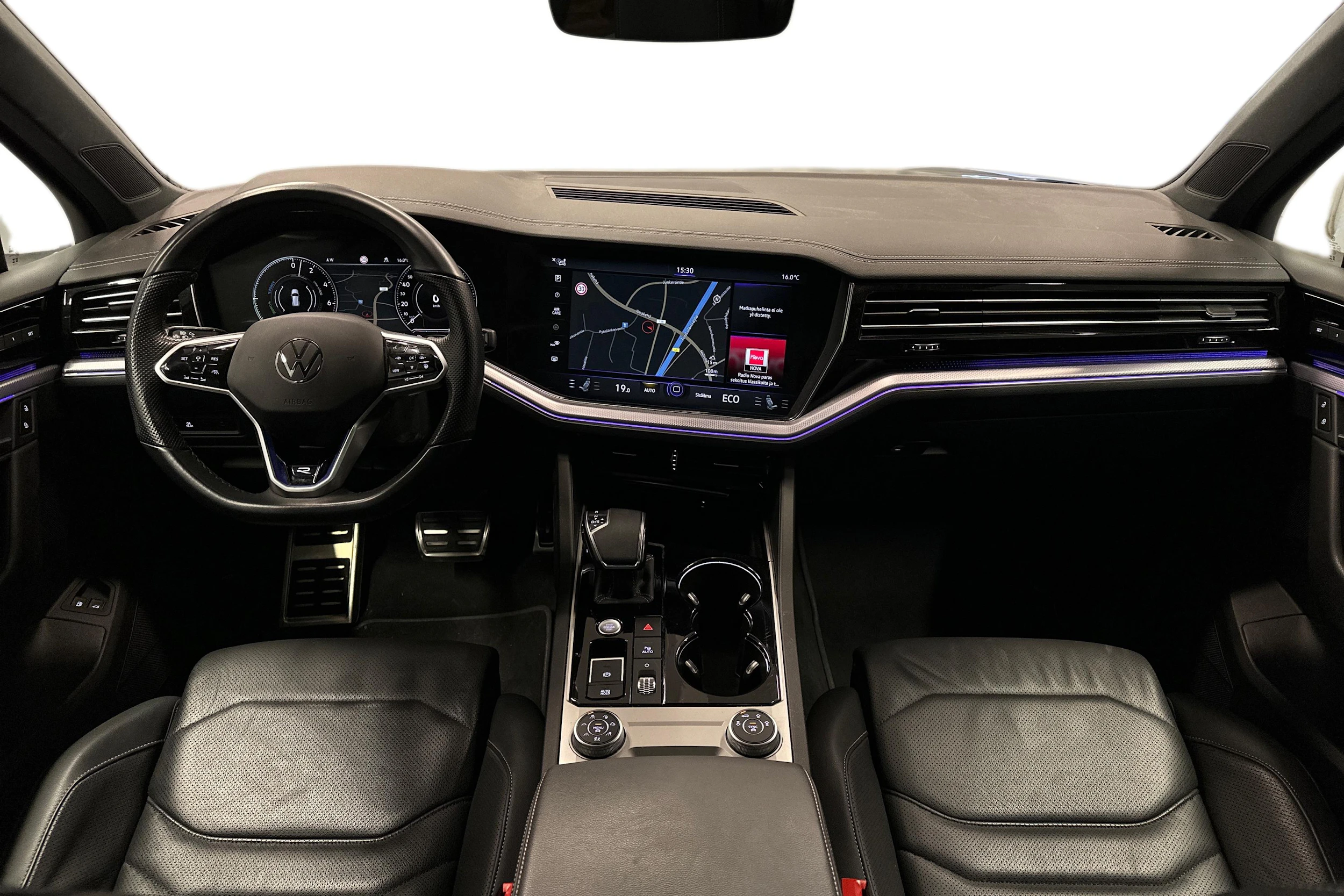 sininen Volkswagen Touareg 2023 kuva 7.