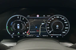 sininen Volkswagen Touareg 2023 kuva 22.