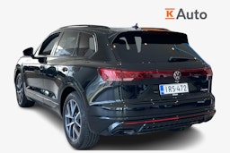 musta Volkswagen Touareg 2024 kuva 2.