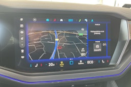 musta Volkswagen Touareg 2024 kuva 19.