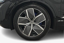musta Volkswagen Touareg 2024 kuva 12.