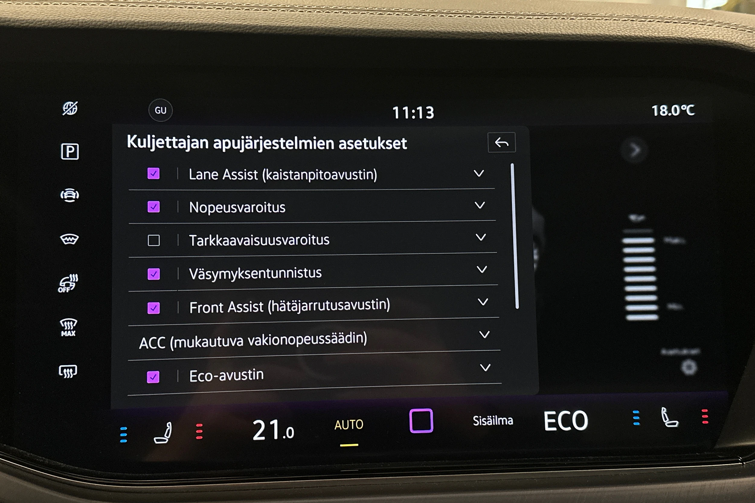 musta Volkswagen Touareg 2024 kuva 31.