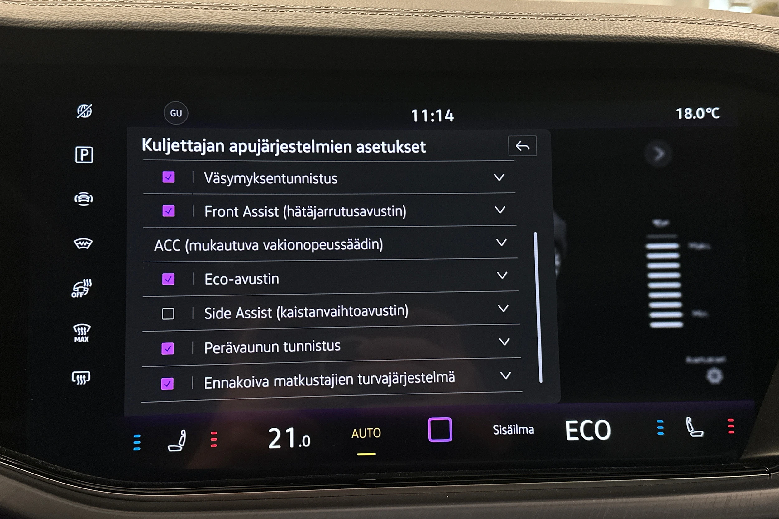 musta Volkswagen Touareg 2024 kuva 32.