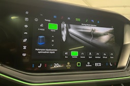 harmaa Volkswagen Touareg 2024 kuva 20.