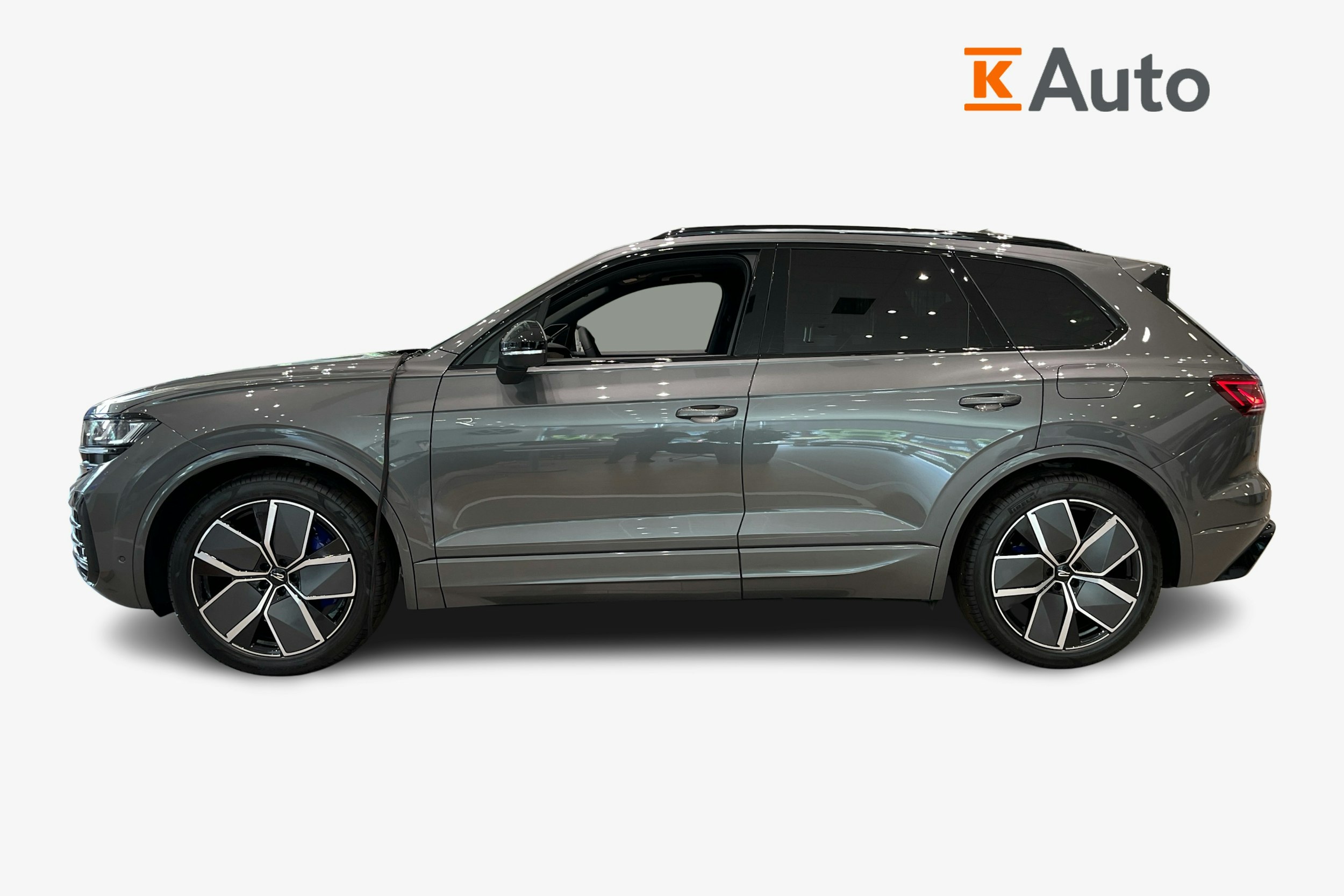 harmaa Volkswagen Touareg 2025 kuva 5.
