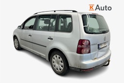 harmaa Volkswagen Touran 2007 kuva 2.