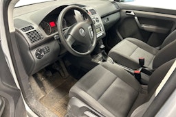 harmaa Volkswagen Touran 2007 kuva 7.