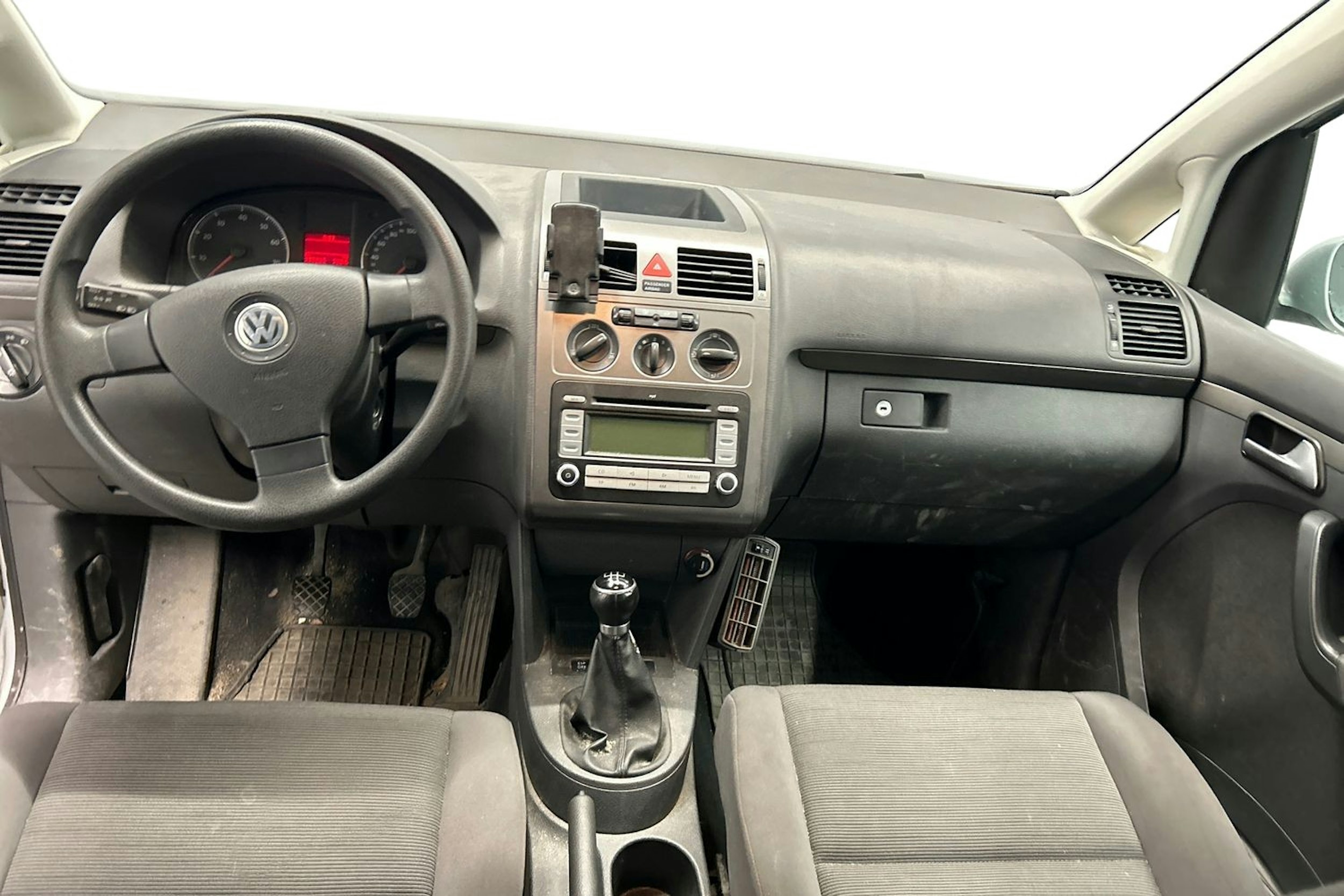 harmaa Volkswagen Touran 2007 kuva 9.