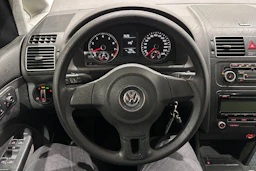 sininen Volkswagen Touran 2010 kuva 14.