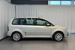 Hopea Volkswagen TOURAN 2010 kuva 8.
