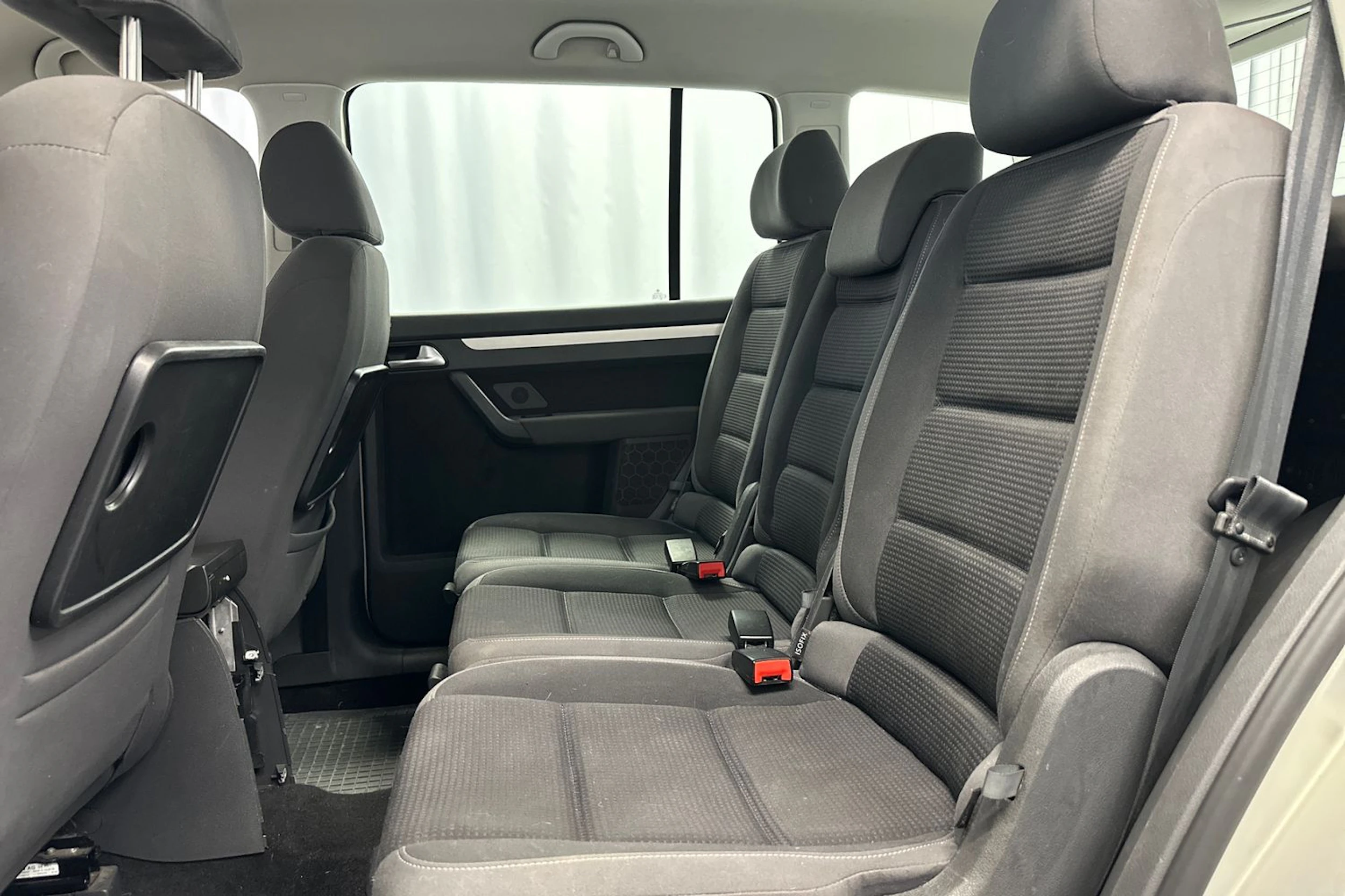 Hopea Volkswagen TOURAN 2010 kuva 11.