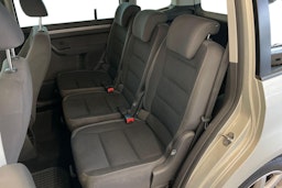 Hopea Volkswagen TOURAN 2011 kuva 11.