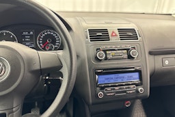 sininen Volkswagen Touran 2011 kuva 20.