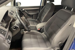 sininen Volkswagen Touran 2011 kuva 3.