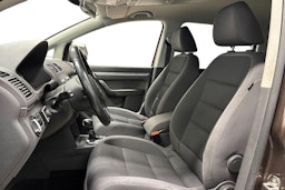 Ruskea (beige) Volkswagen TOURAN 2011 kuva 8.