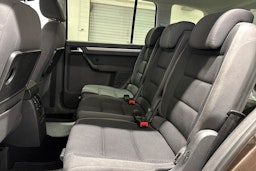 Ruskea (beige) Volkswagen TOURAN 2011 kuva 11.