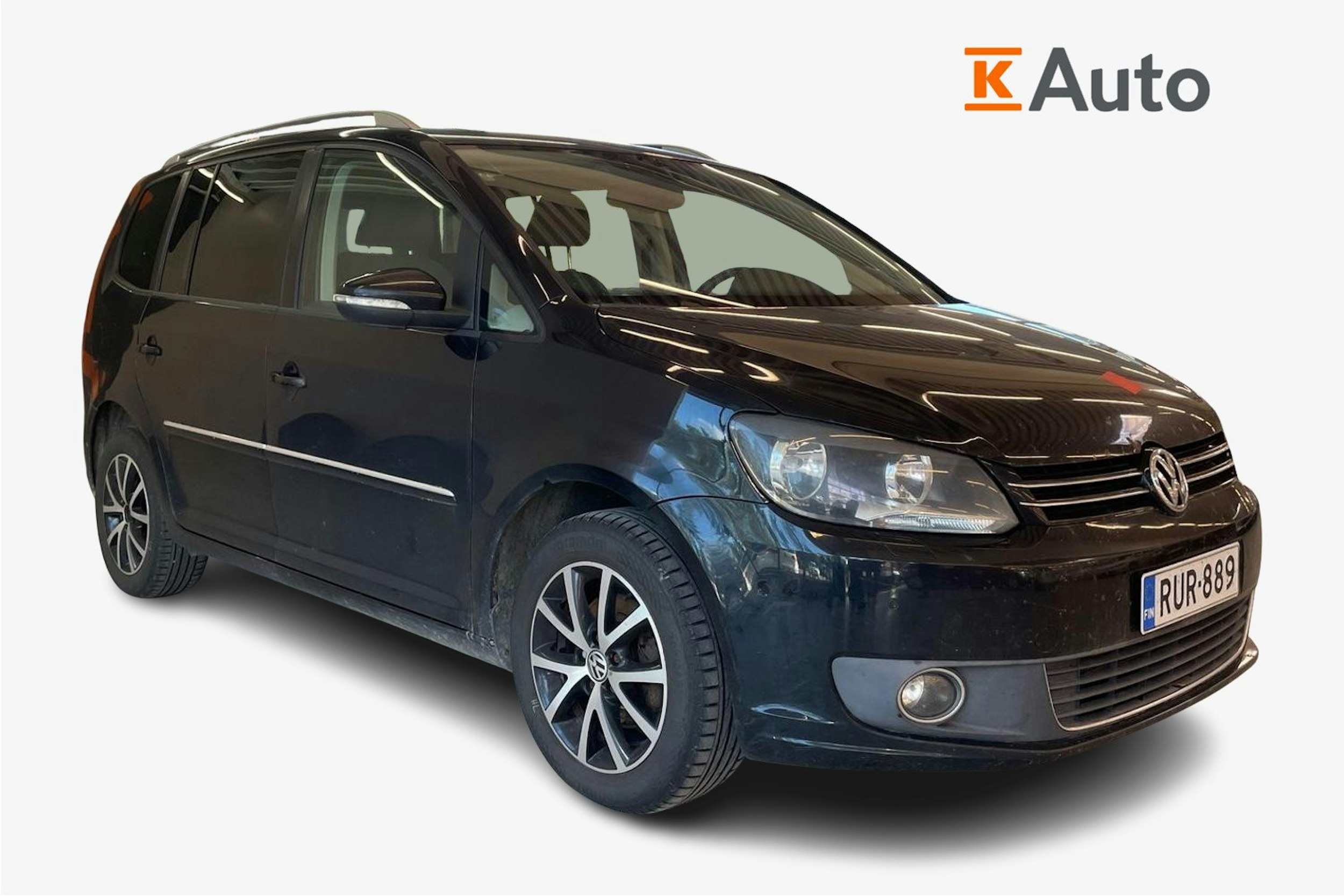 Musta Volkswagen TOURAN 2011 kuva 1.