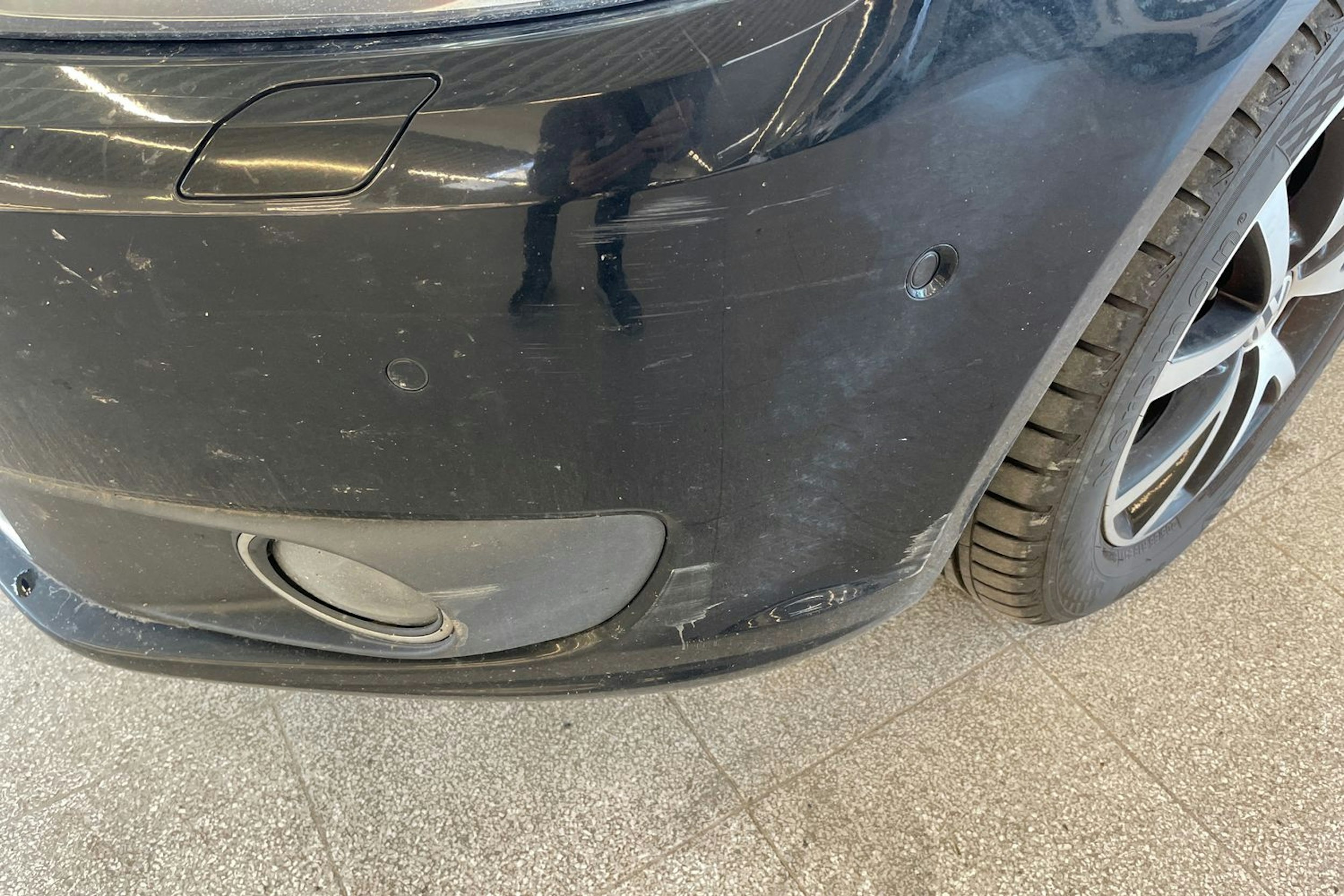 Musta Volkswagen TOURAN 2011 kuva 20.