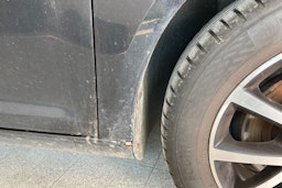 Musta Volkswagen TOURAN 2011 kuva 22.