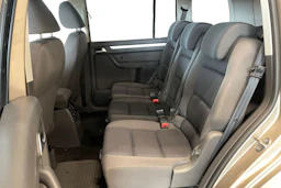 met. ruskea (beige) Volkswagen Touran 2012 kuva 11.