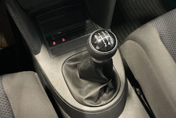 met. ruskea (beige) Volkswagen Touran 2012 kuva 22.