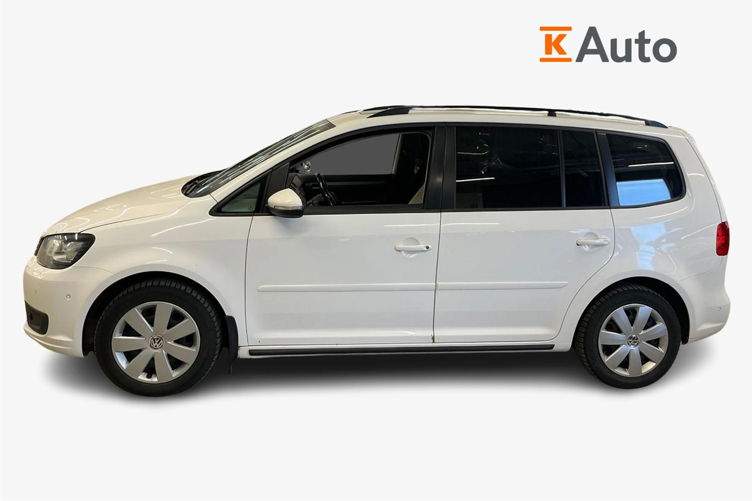 Valkoinen Volkswagen TOURAN 2012 kuva 7.
