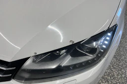 Valkoinen Volkswagen TOURAN 2012 kuva 19.