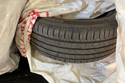 Valkoinen Volkswagen TOURAN 2012 kuva 27.