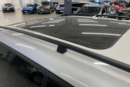 Valkoinen Volkswagen TOURAN 2012 kuva 28.