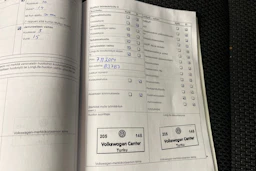 Valkoinen Volkswagen TOURAN 2012 kuva 32.