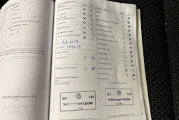 Valkoinen Volkswagen TOURAN 2012 kuva 34.