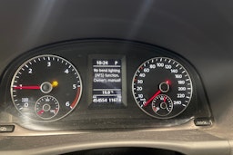 Sininen Volkswagen TOURAN 2012 kuva 16.