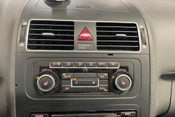 Sininen Volkswagen TOURAN 2012 kuva 18.