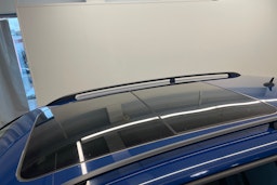 Sininen Volkswagen TOURAN 2012 kuva 22.